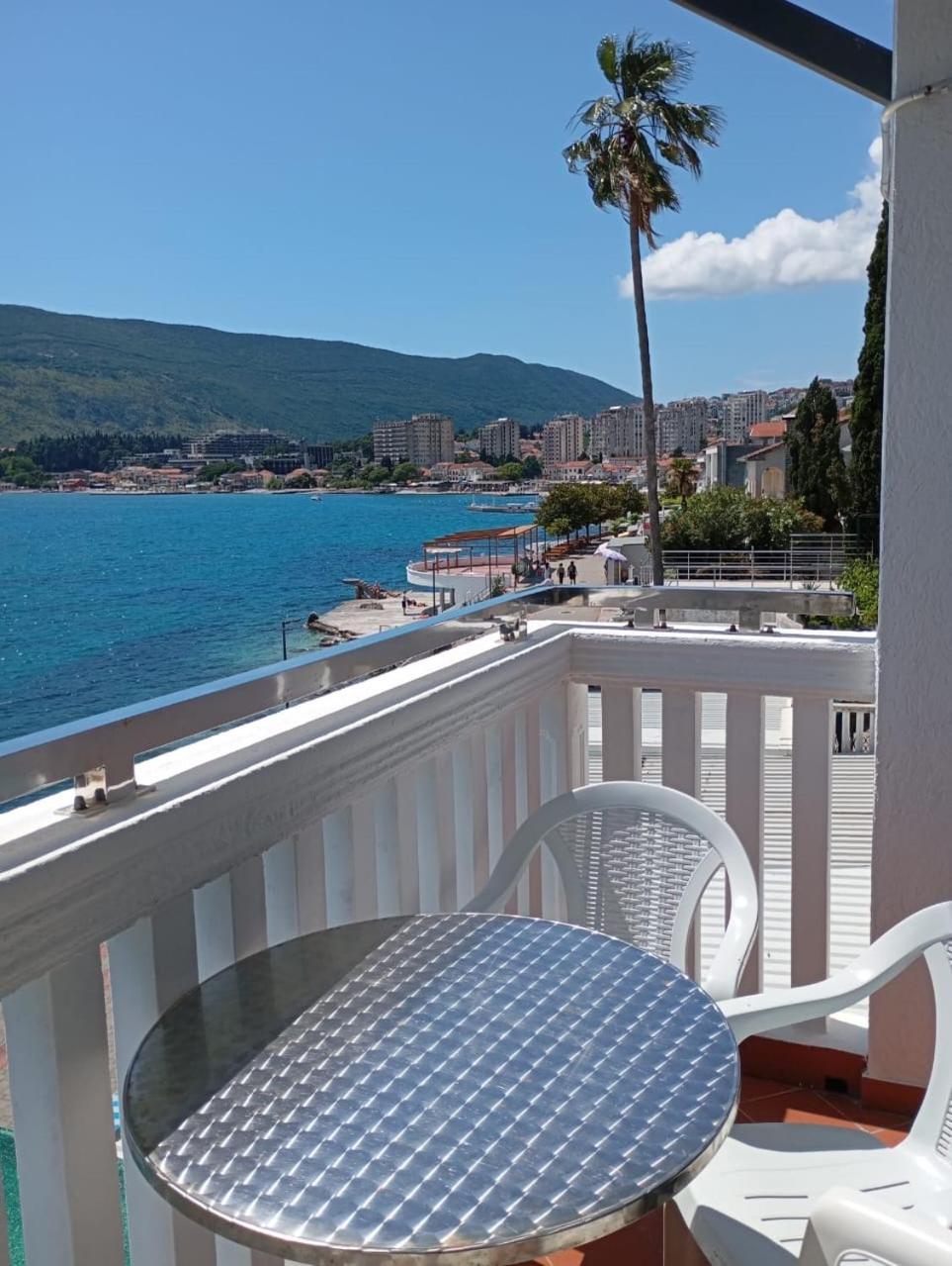 Apartments Cebra Herceg Novi Zewnętrze zdjęcie