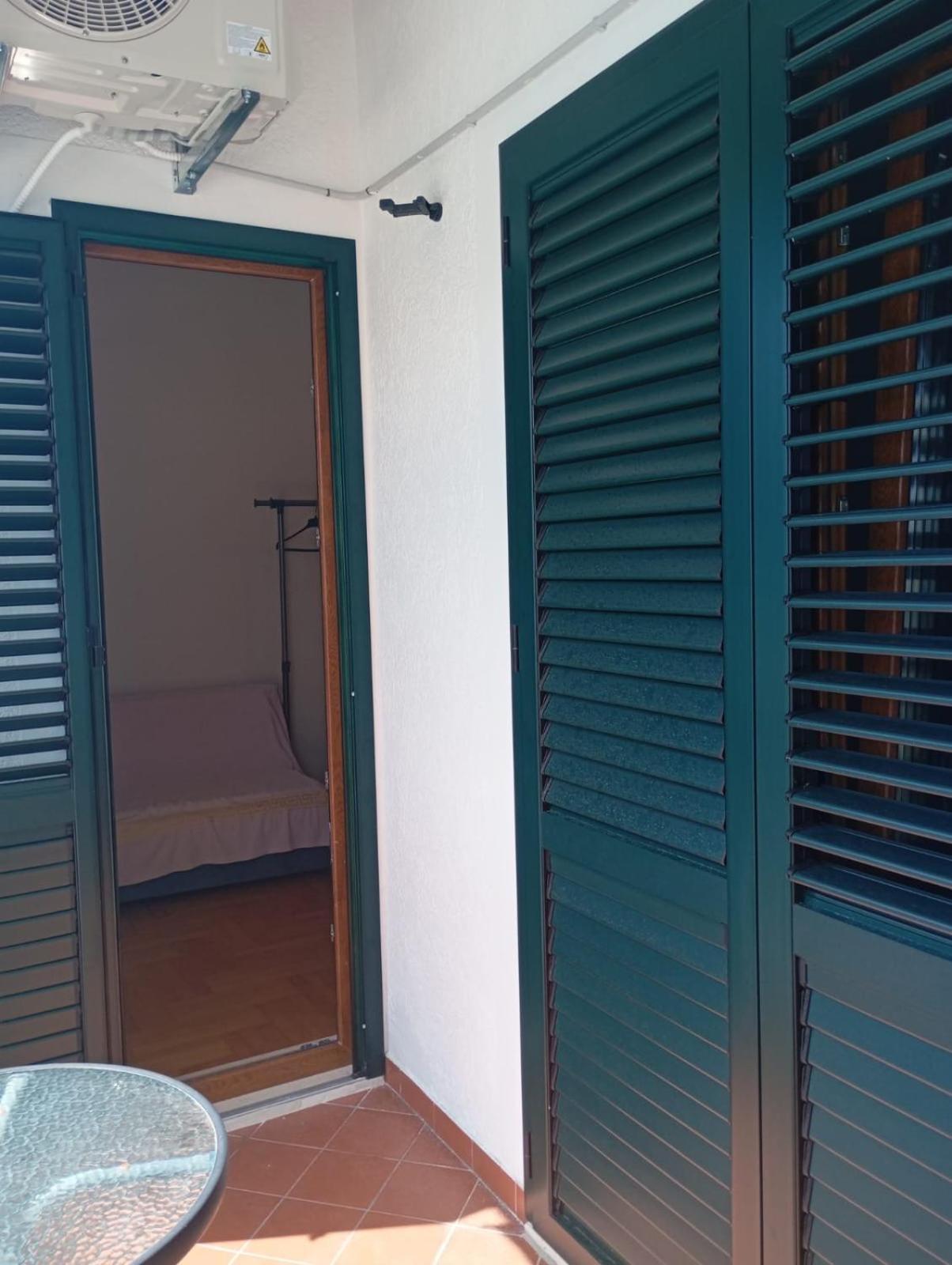 Apartments Cebra Herceg Novi Zewnętrze zdjęcie